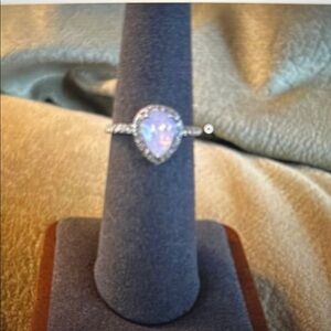 Elegant Silver and White Teardrop Ring